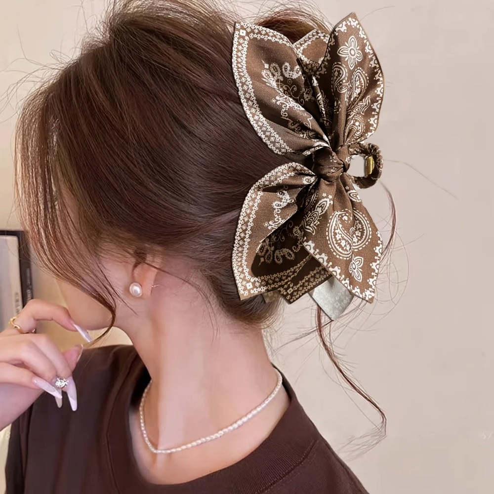 Modische Cashew-Blumen-Haarspa – Hi Tech Accessories Bewertung und Preis